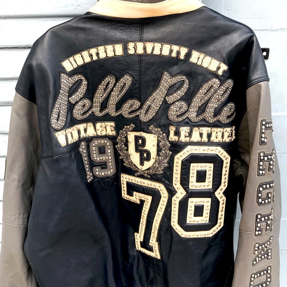 Blue & white pelle pelle great condition